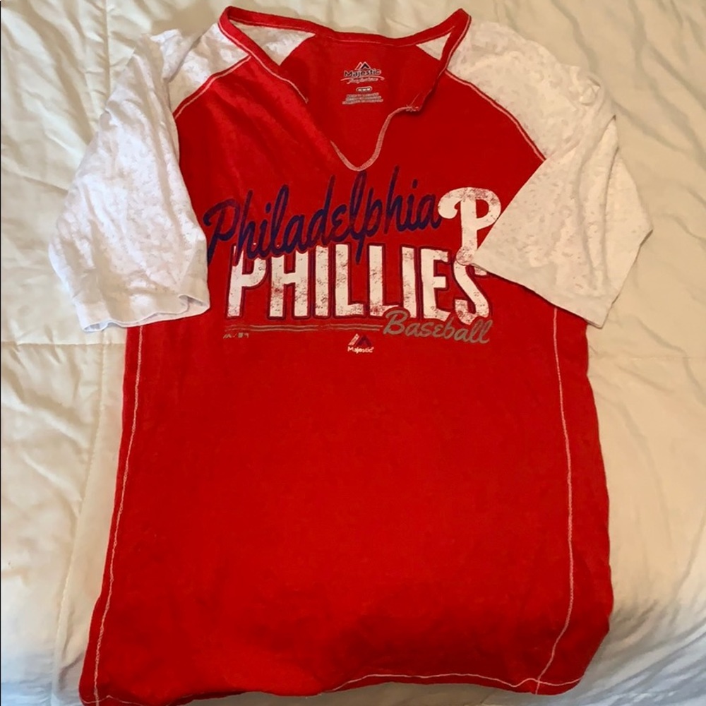 Women’s Phillies Baseball Tee Size M